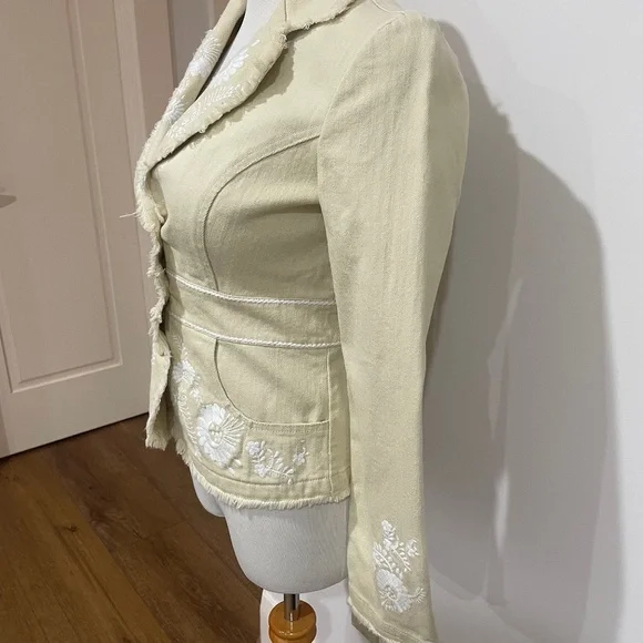 White House Black Market Size 6 Light Tan Embroidered Jacket - Picture 5 of 8